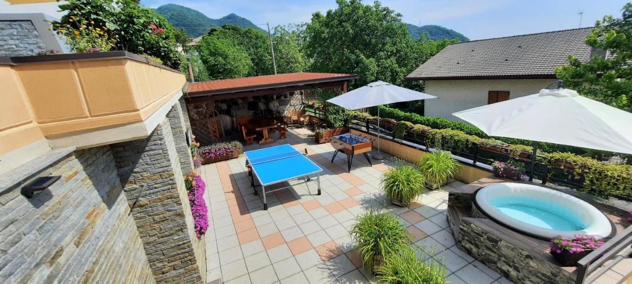 La Terrazza Casa Vacanza Carenno Exteriör bild
