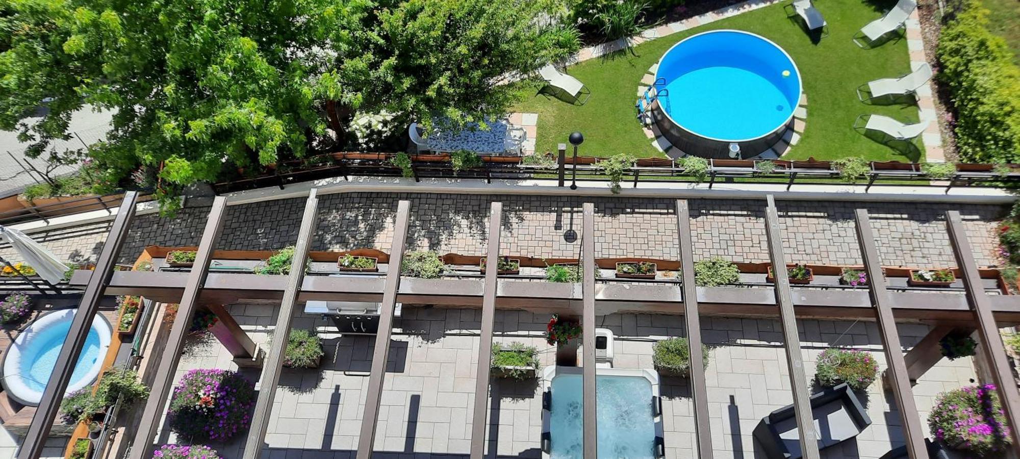 La Terrazza Casa Vacanza Carenno Exteriör bild