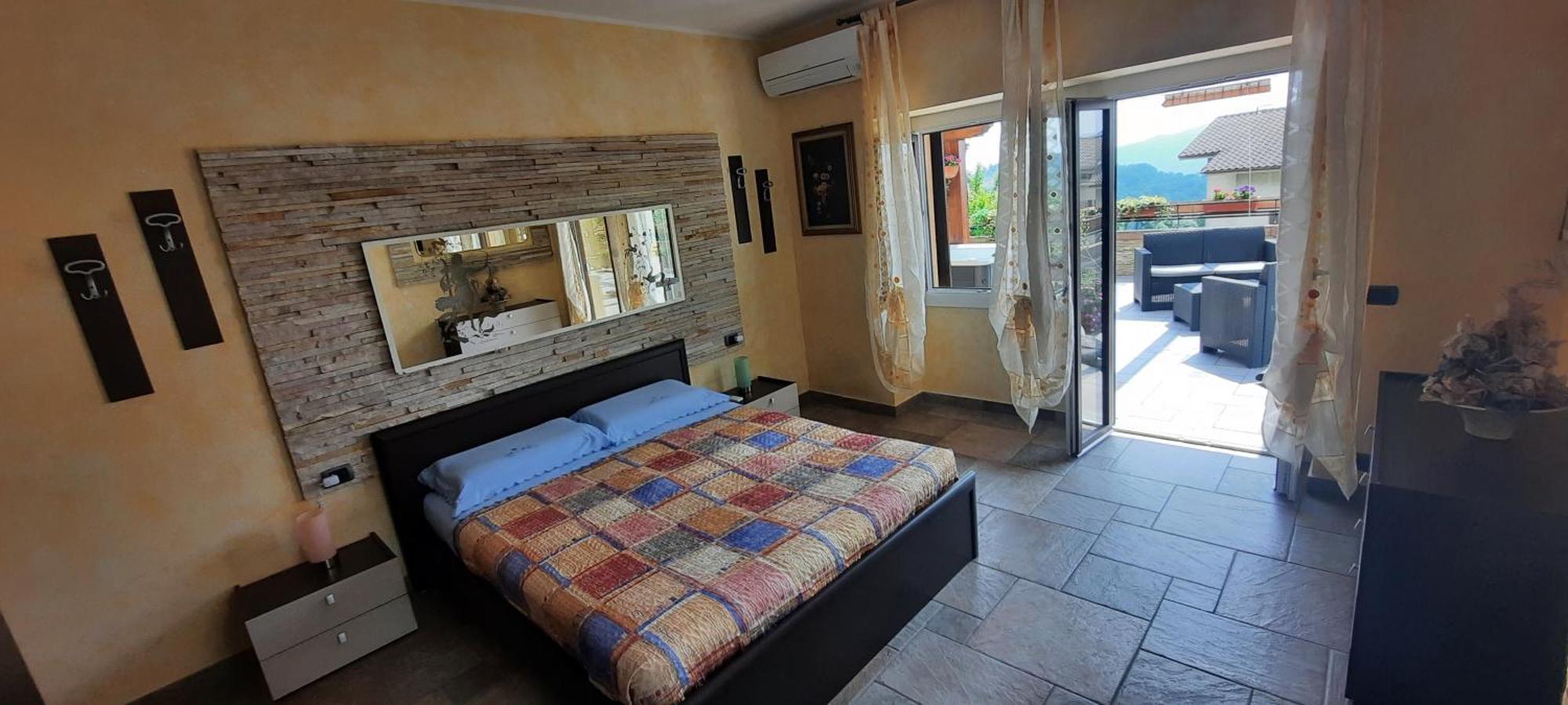 La Terrazza Casa Vacanza Carenno Exteriör bild